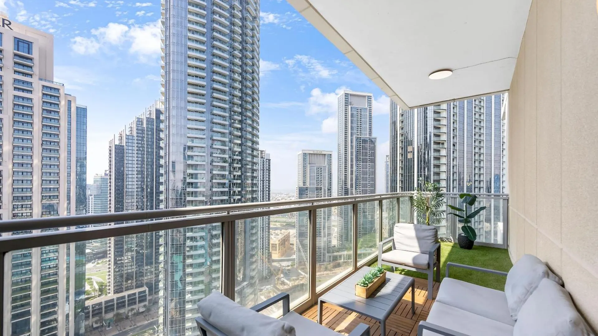 Durrani Homes - Alluring 5Br Penthouse With Burj Khalifa And Fountain View Dubai Apartment
