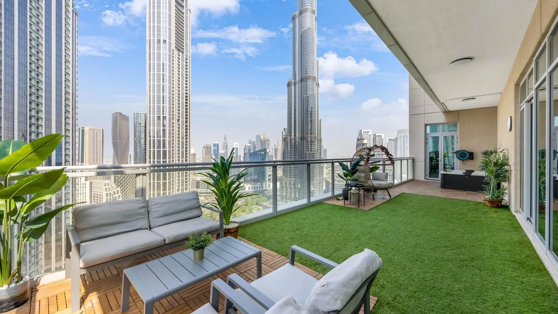 Apartment Durrani Homes - Alluring 5Br Penthouse With Burj Khalifa And Fountain View Dubai