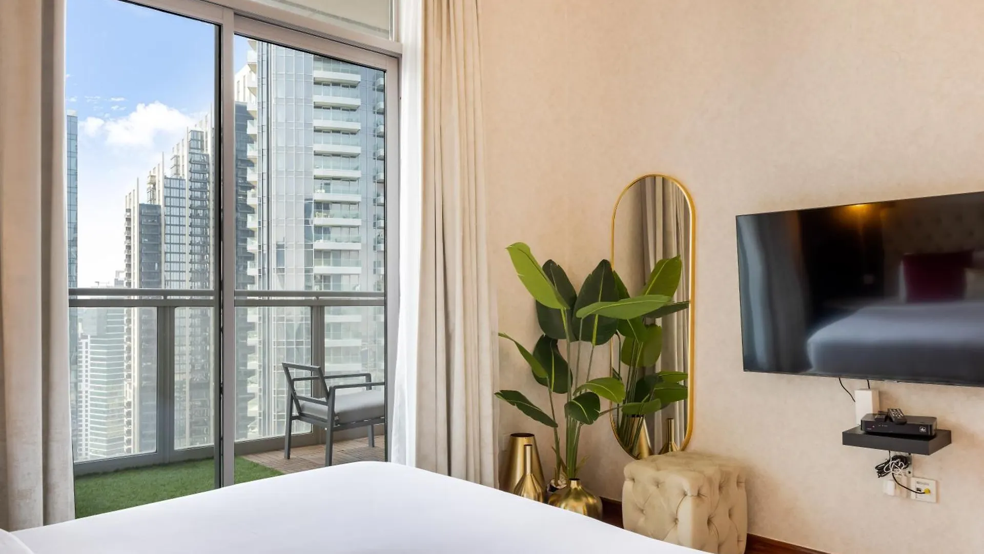 Durrani Homes - Alluring 5Br Penthouse With Burj Khalifa And Fountain View Dubai Apartment