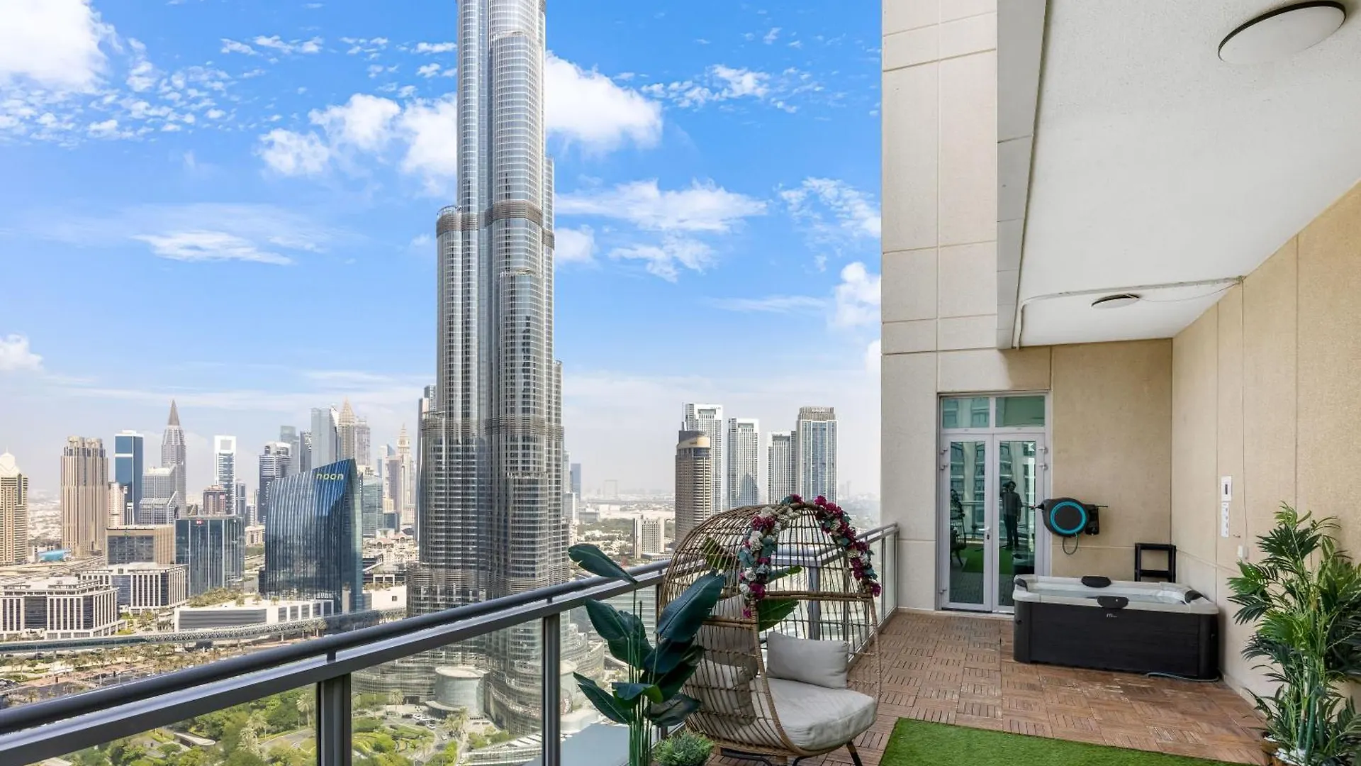 Apartamento Durrani Homes - Alluring 5Br Penthouse With Burj Khalifa And Fountain View Dubai Emirados Árabes Unidos