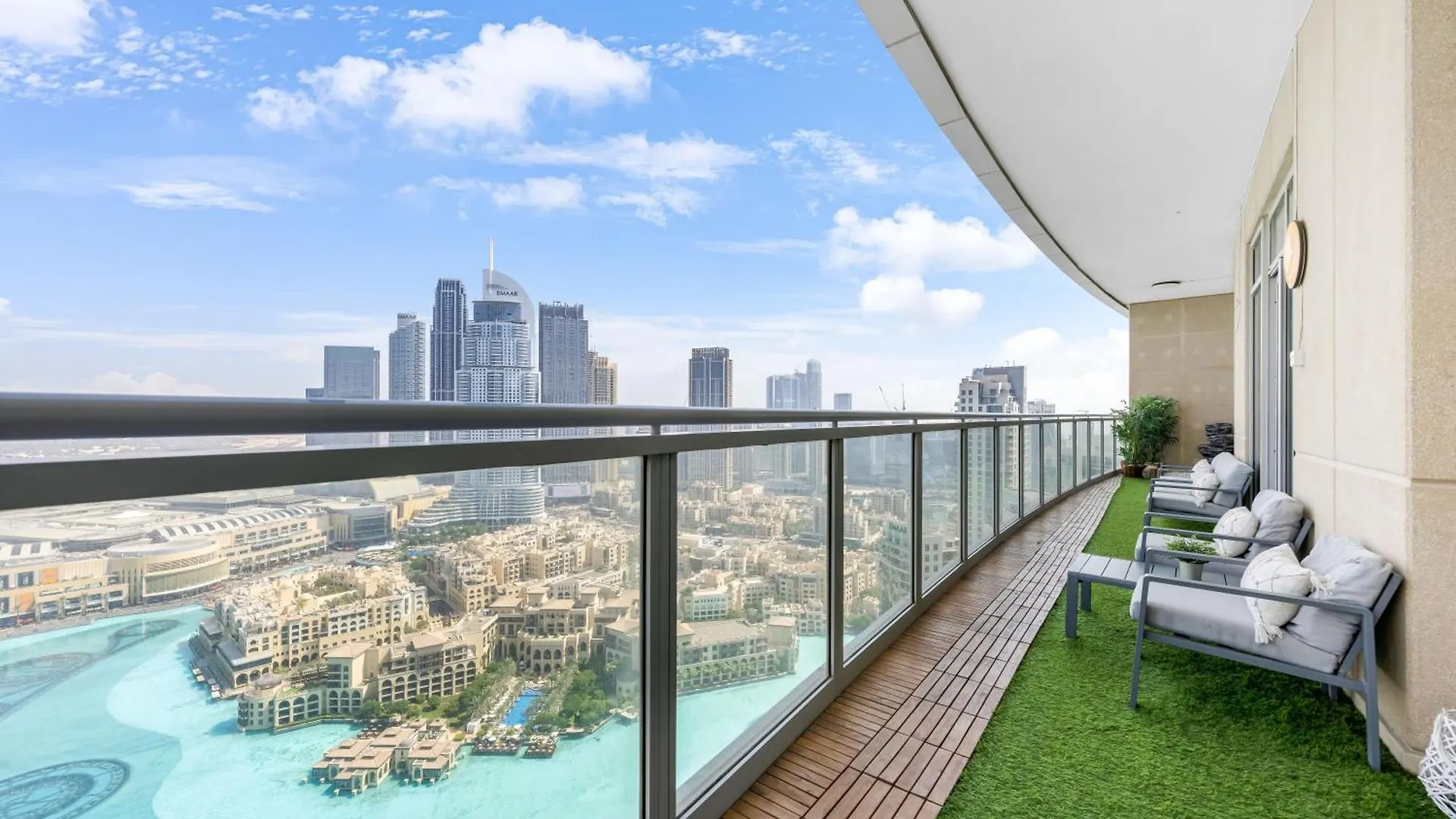 Apartamento Durrani Homes - Alluring 5Br Penthouse With Burj Khalifa And Fountain View Dubai Emirados Árabes Unidos