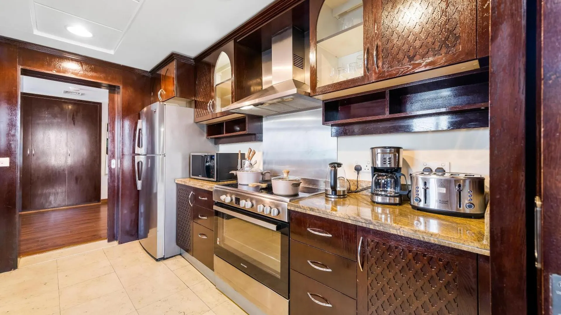Durrani Homes - Alluring 5Br Penthouse With Burj Khalifa And Fountain View Dubai 0*,  Emirados Árabes Unidos