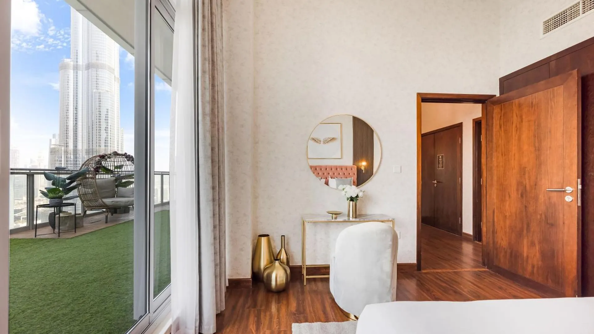 Durrani Homes - Alluring 5Br Penthouse With Burj Khalifa And Fountain View Dubai