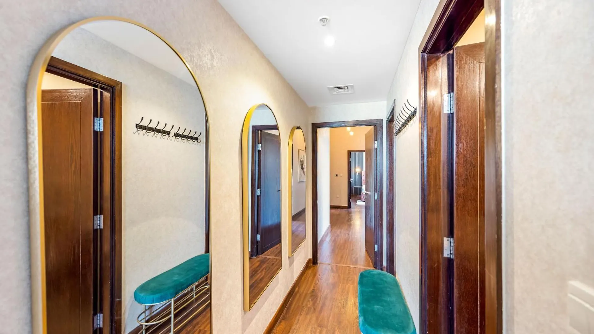Durrani Homes - Alluring 5Br Penthouse With Burj Khalifa And Fountain View Dubai